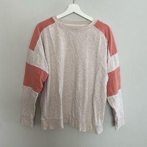 American Eagle Ahh-Mazingly Soft Crew Neck Sweatshirt
